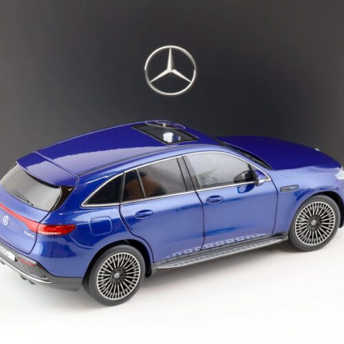 1:18 NZG Mercedes EQC 400 4Matic N293 brilliant blue DEALER VERSION
