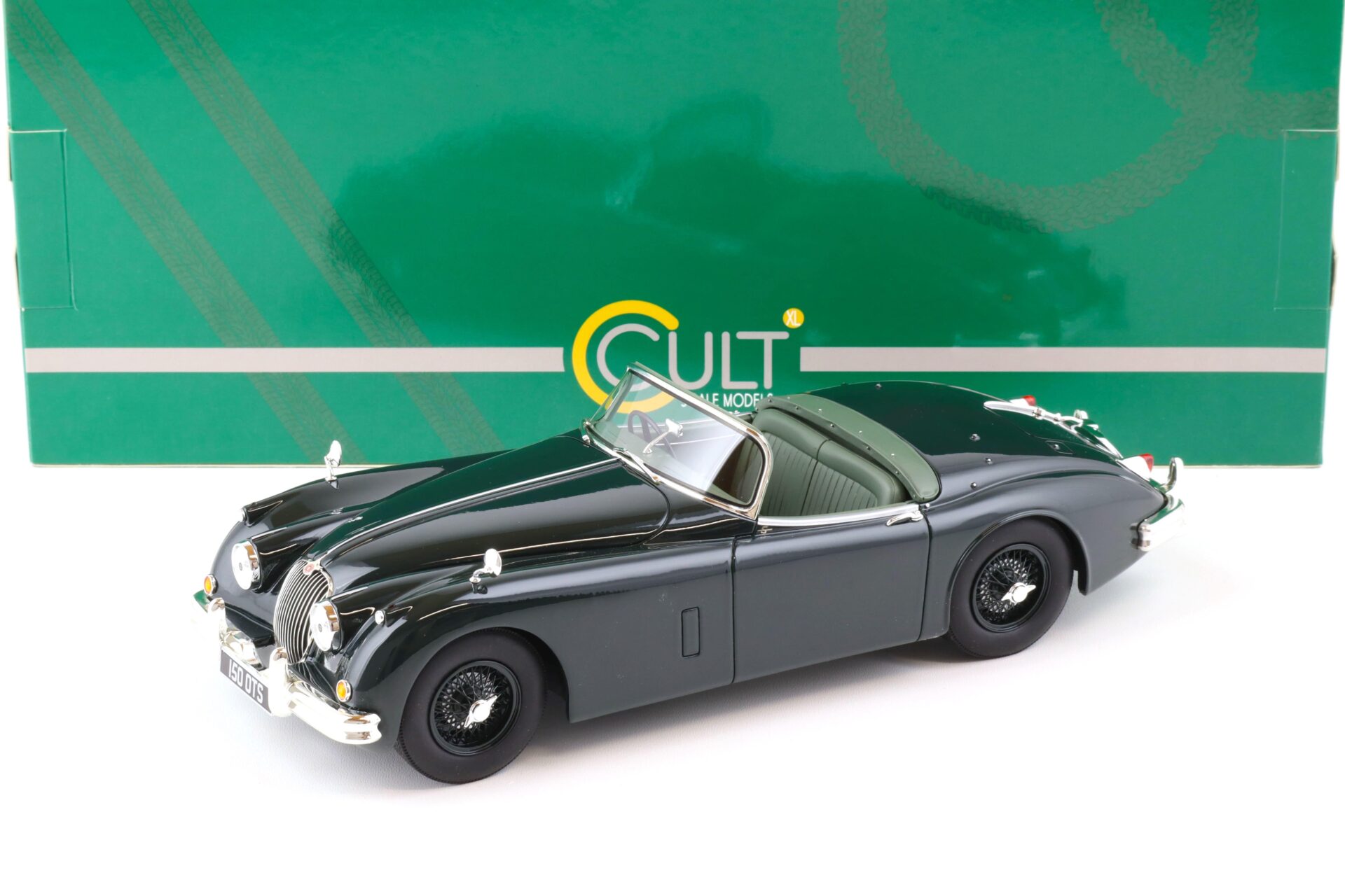 1:18 Cult Scale Jaguar XK150 OTS Roadster 1958 dark green CML030-1