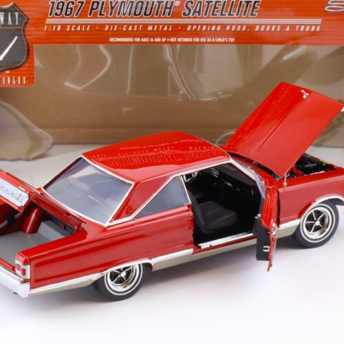 1:18 Highway61 Plymouth Satellite 1967 red/ silver