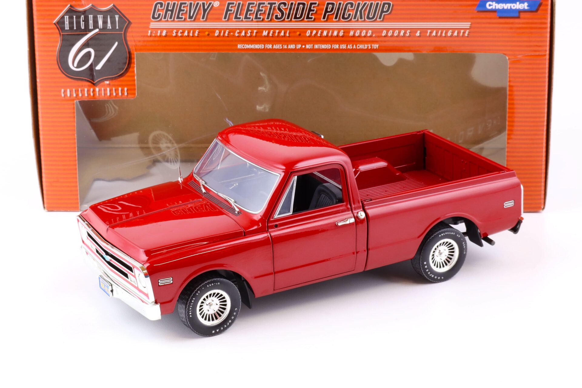 1:18 Highway61 Chevrolet Fleetside Pickup red 50561