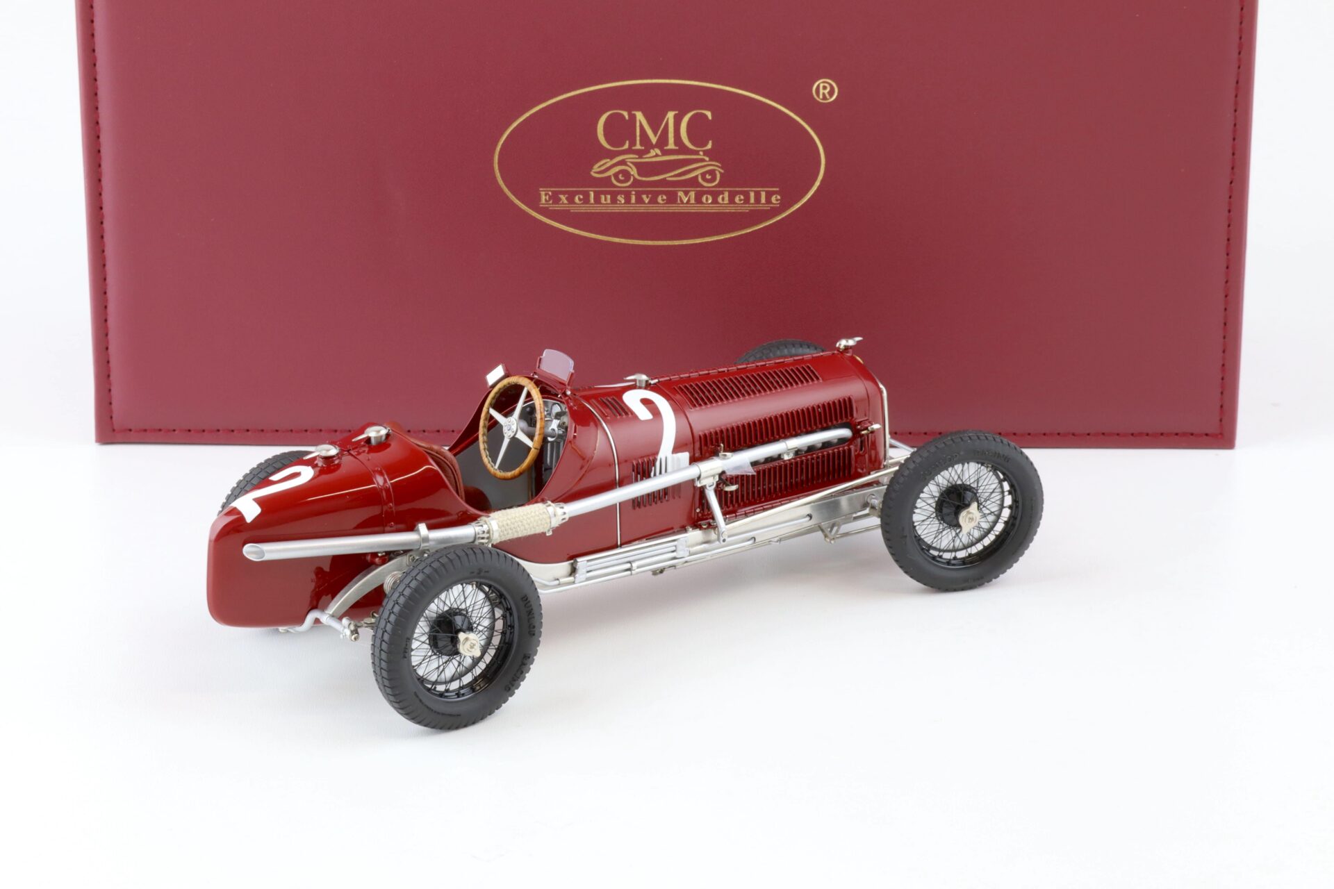 1:18 CMC Alfa Romeo Tipo B P3 Winner GP Germany 1932 Caracciola #2 M-220