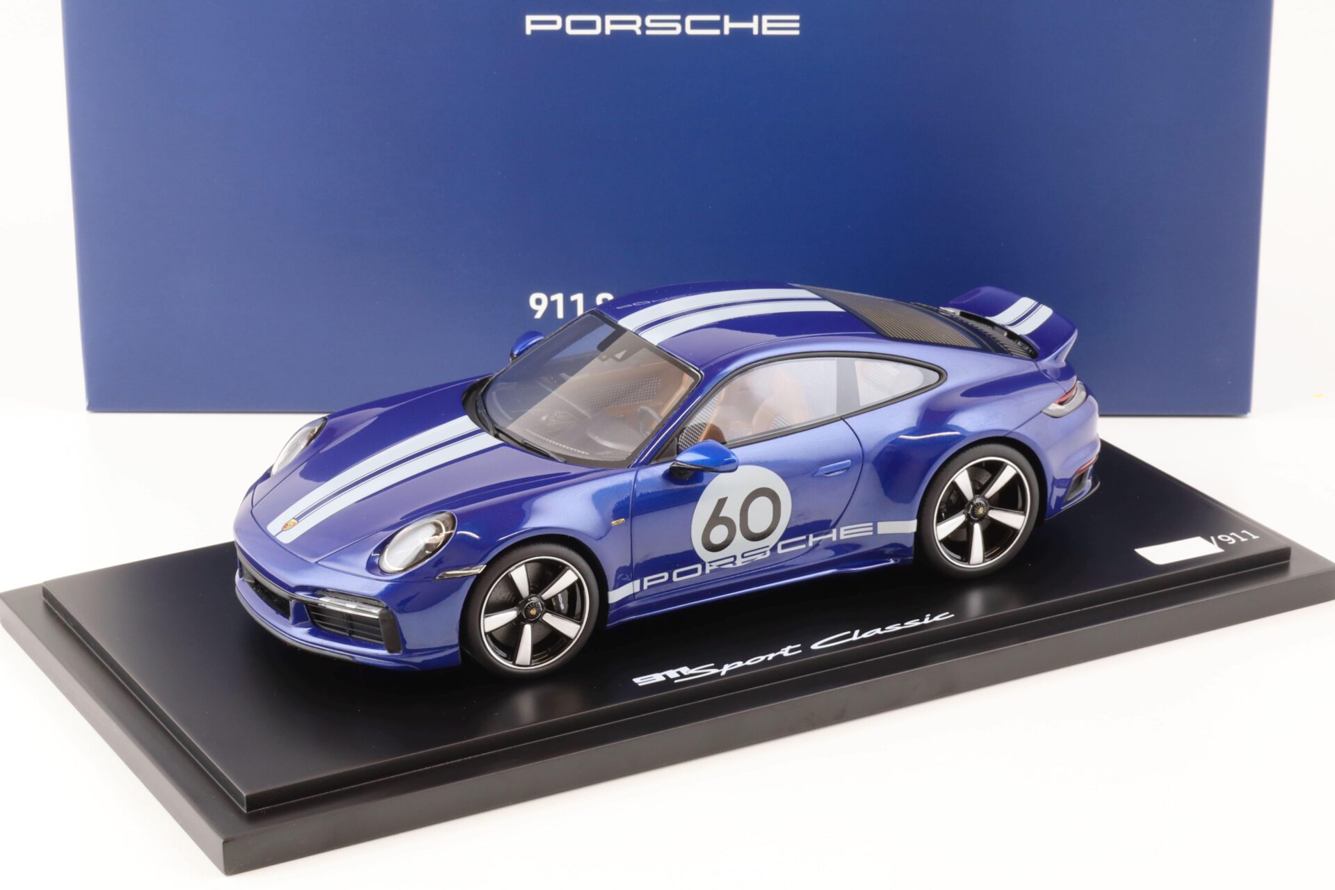 1:18 Spark Porsche 911 (992) Sport Classic gentian blue metallic 2022 WAP DEALER