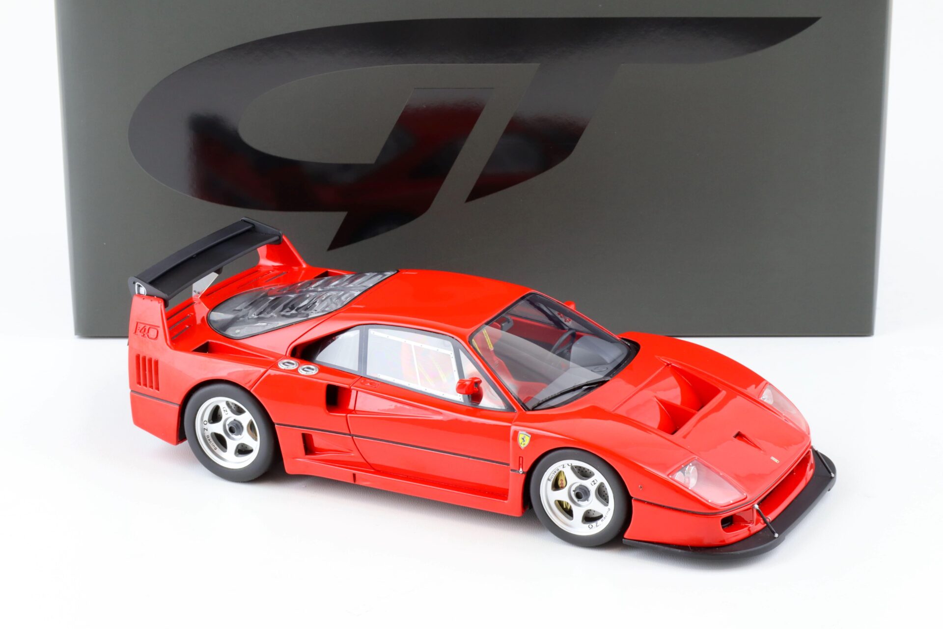 1:18 GT Spirit GT388 Ferrari F40 LM red 1989
