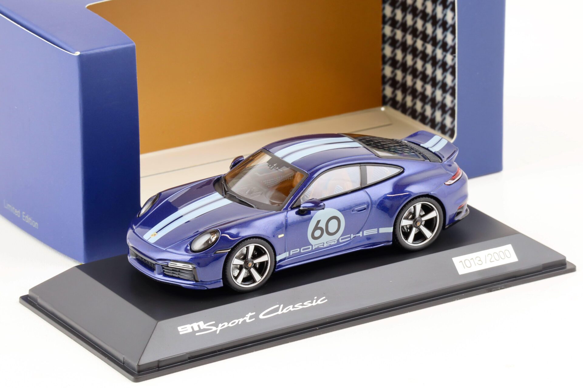 1:43 Spark Porsche 911 (992) Sport Classic Coupe 2022 Gentian blue WAP DEALER