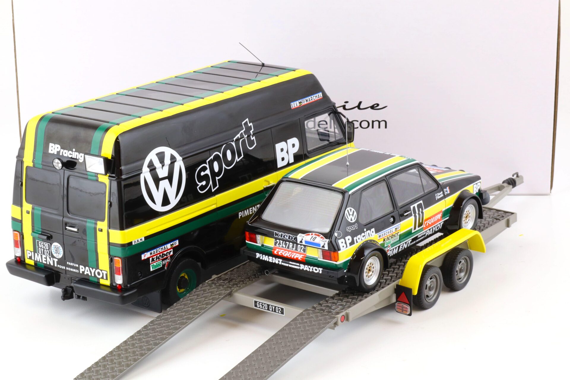 1:18 OTTO mobile OT353 VW Rallye Pack VW LT35 + Golf GTI MK1 GR.2 + Trailer