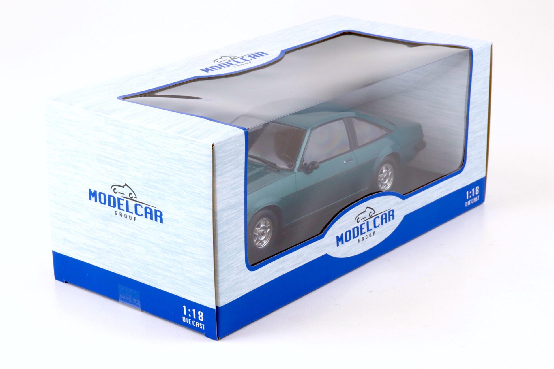 1:18 MCG Opel Manta B GT/E Coupe green metallic/ black 1980