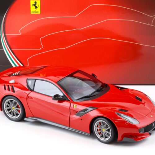 1:18 BBR Ferrari F12 TDF Rosso Corsa 322 red/ red brakes Die-Cast