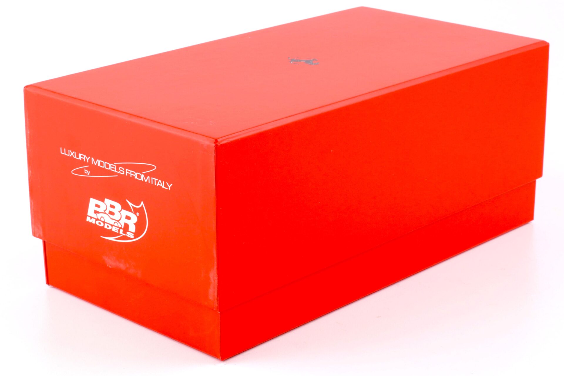 1:18 BBR Ferrari Roma Rosso Corsa 322 red/ black wheels with display - Limited 24 pcs.