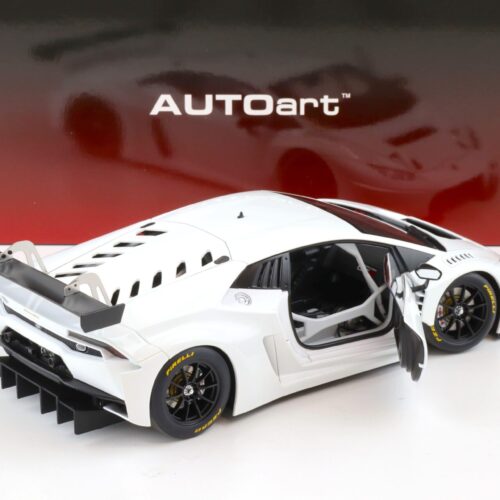 1:18 AUTOart Lamborghini Huracan GT3 Plain Body 2015 white 81527