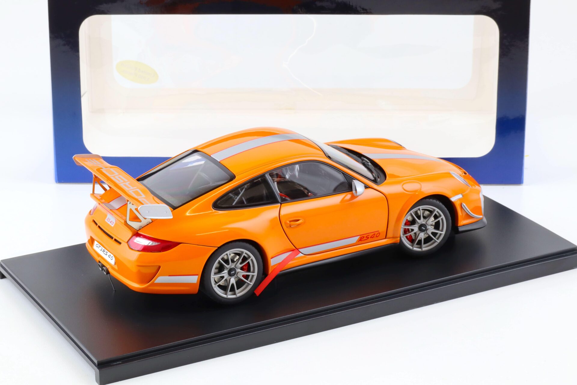 1:18 AUTOart Porsche 911 (997) GT3 RS 4.0 orange 78148