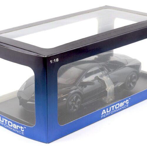1:18 AUTOart Lamborghini Reventon black 74592