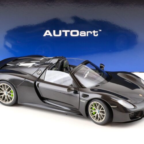 1:18 AUTOart Porsche 918 Spyder 2013 Basalt black metallic 77928