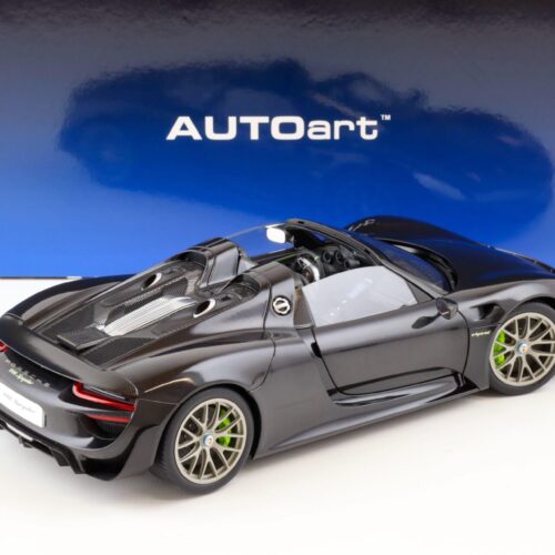 1:18 AUTOart Porsche 918 Spyder 2013 Basalt black metallic 77928