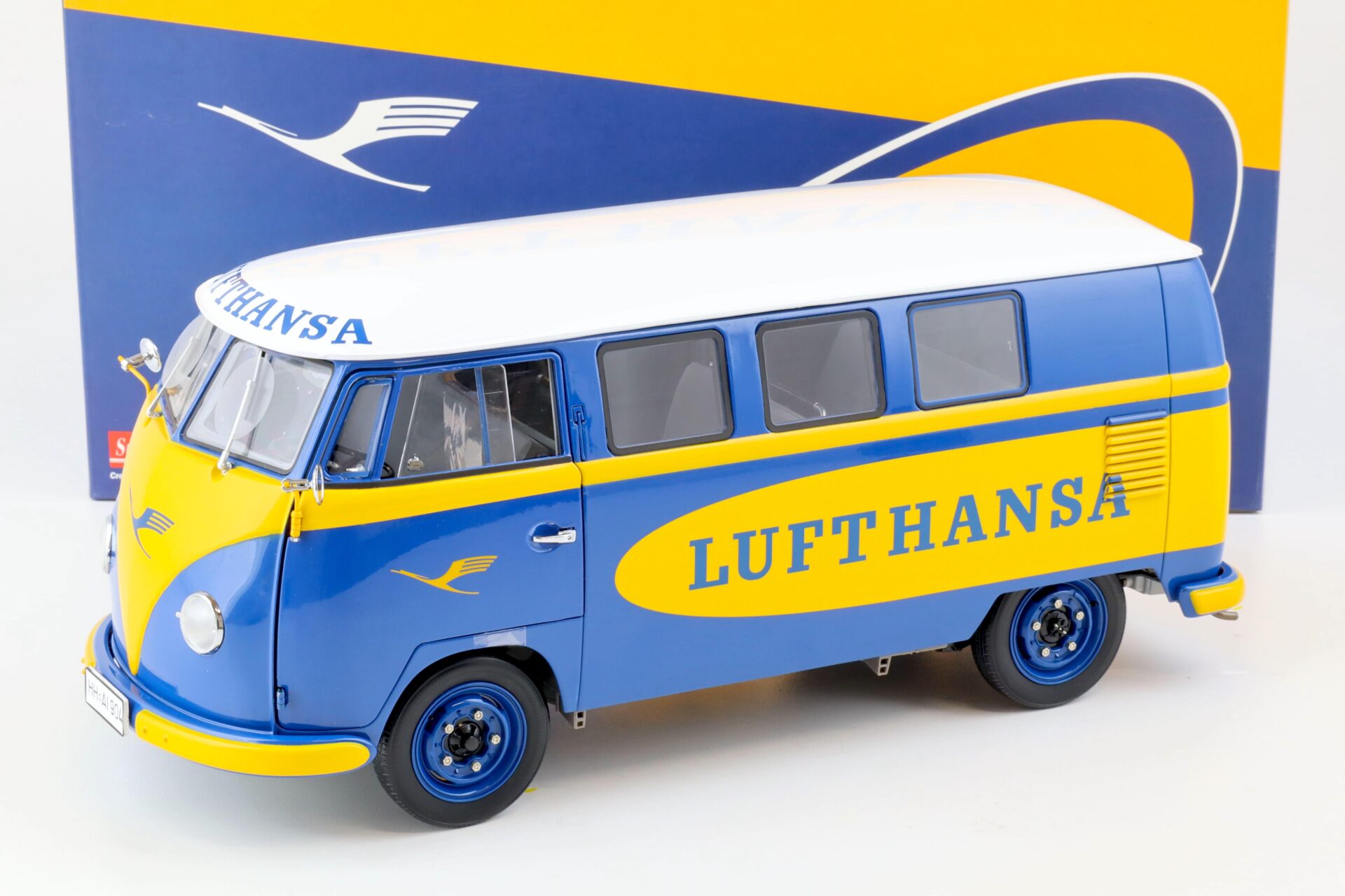1:12 Sun Star 1957 Volkswagen VW T1 Bus Kombi LUFTHANSA blue/ yellow 5072