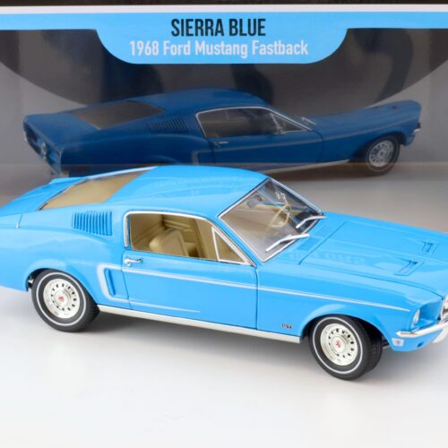 1:18 Greenlight 1968 Ford Mustang Fastback Coupe Sierra blue