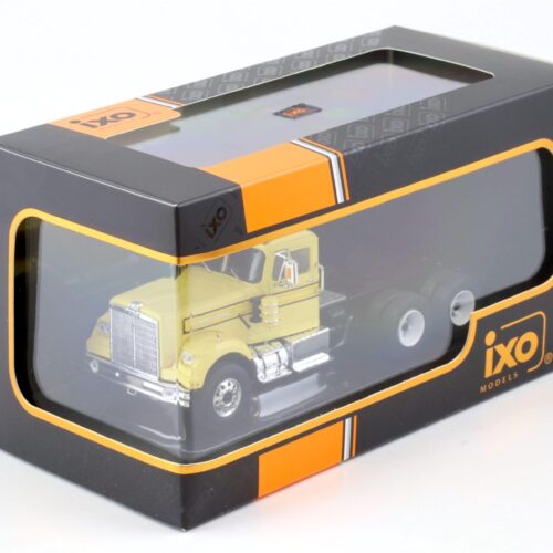 1:43 IXO 1970 White Western Star 4864 SZM Truck yellow