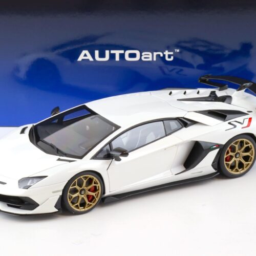 1:18 AUTOart Lamborghini Aventador SVJ 2019 Bianco Asopo/ pearl white
