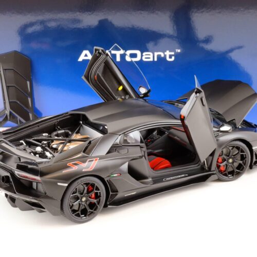 1:18 AUTOart Lamborghini Aventador SVJ 2019 Nero Nemesis/ matt black