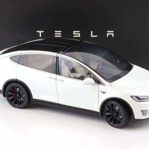 1:18 Original Tesla Model X P100D white Diecast DEALER VERSION