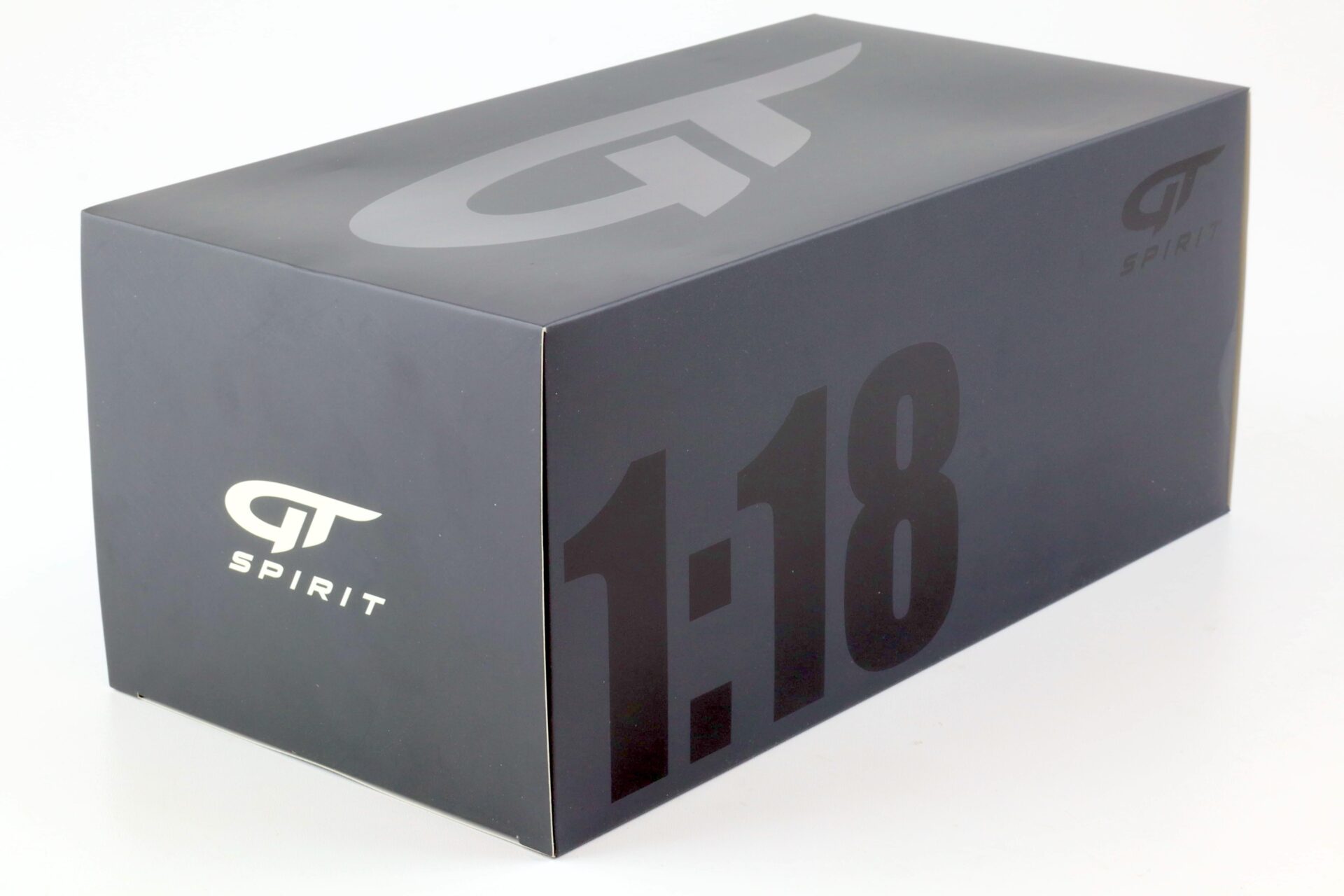 1:18 GT Spirit GT427 BMW M4 CSL Coupe G82 Frozen Brooklyn grey 2022