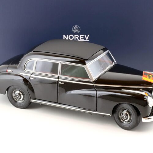 1:18 Norev Mercedes 300 (W186) Konrad Adenauer 1955 black