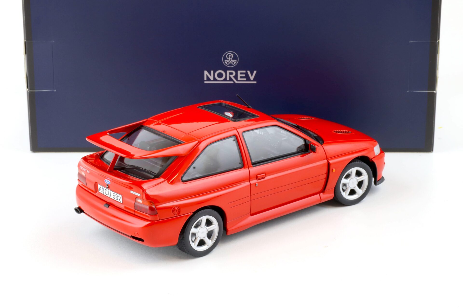 1:18 Norev Ford Escort Cosworth 1992 red - Limited 200 pcs.