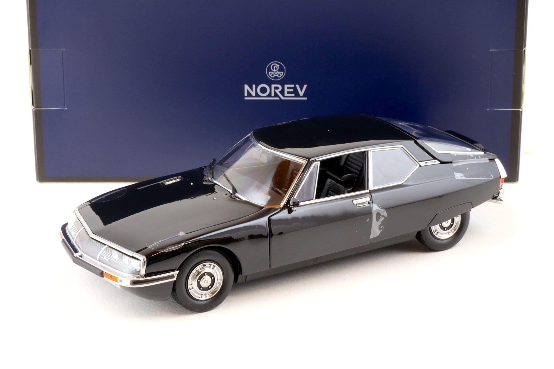 1:18 Norev Citroen SM 1972 black - Limited 300 pcs.