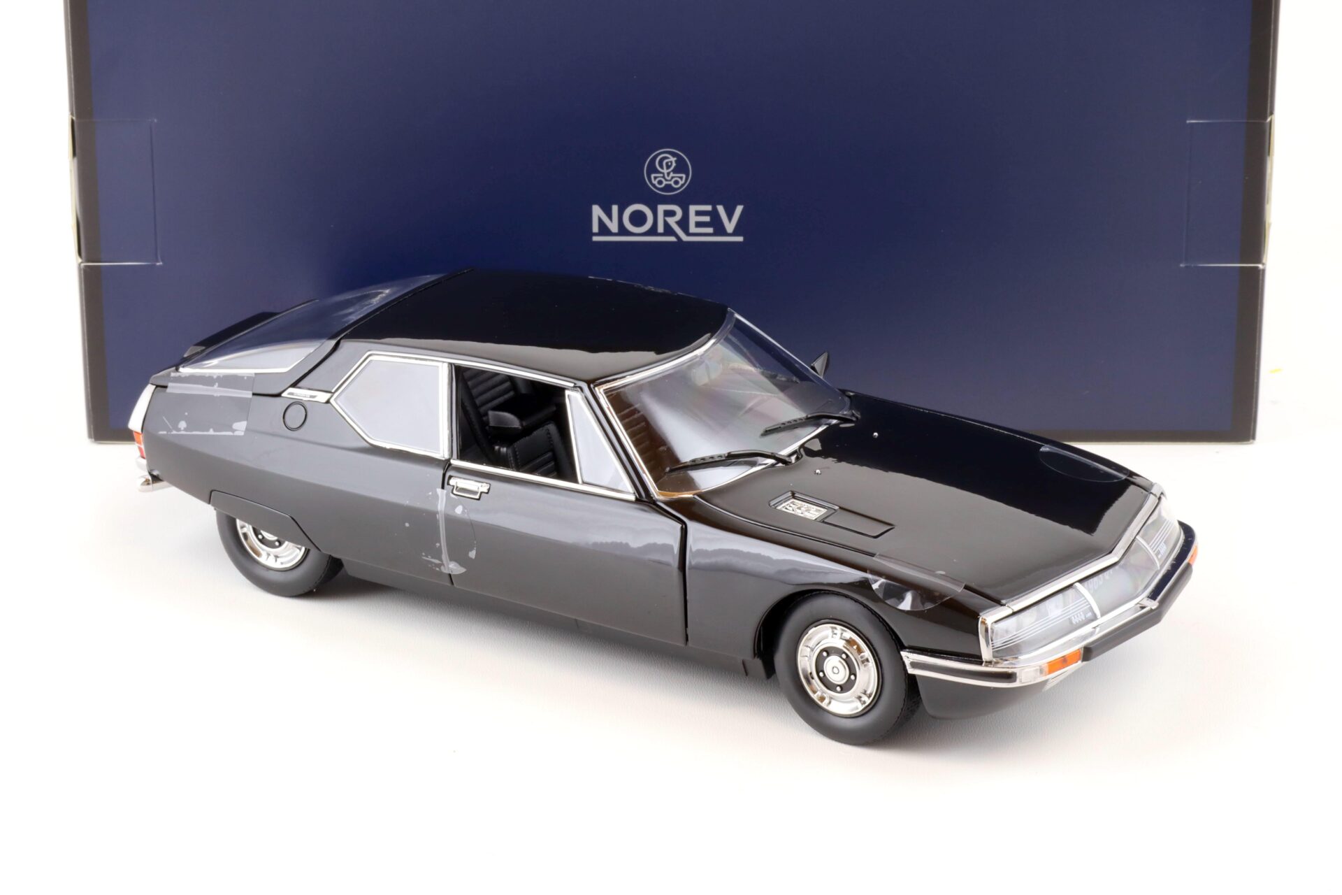 1:18 Norev Citroen SM 1972 black - Limited 300 pcs.