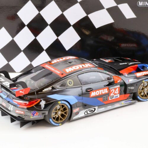 1:18 Minichamps BMW M8 GTE RLL Racing IMSA GP Road Atlanta 2020 Edwards #24