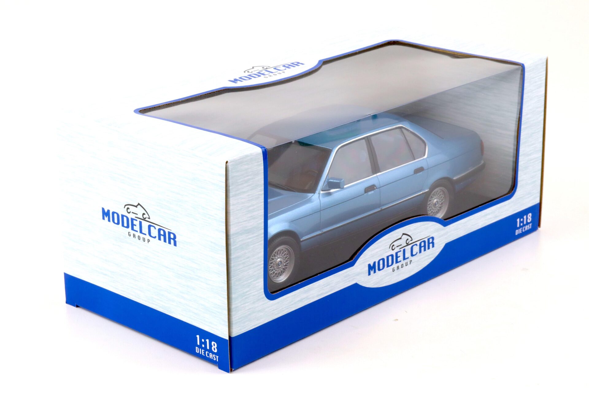 1:18 MCG BMW 7-Series 730i (E32) Limousine blue metallic