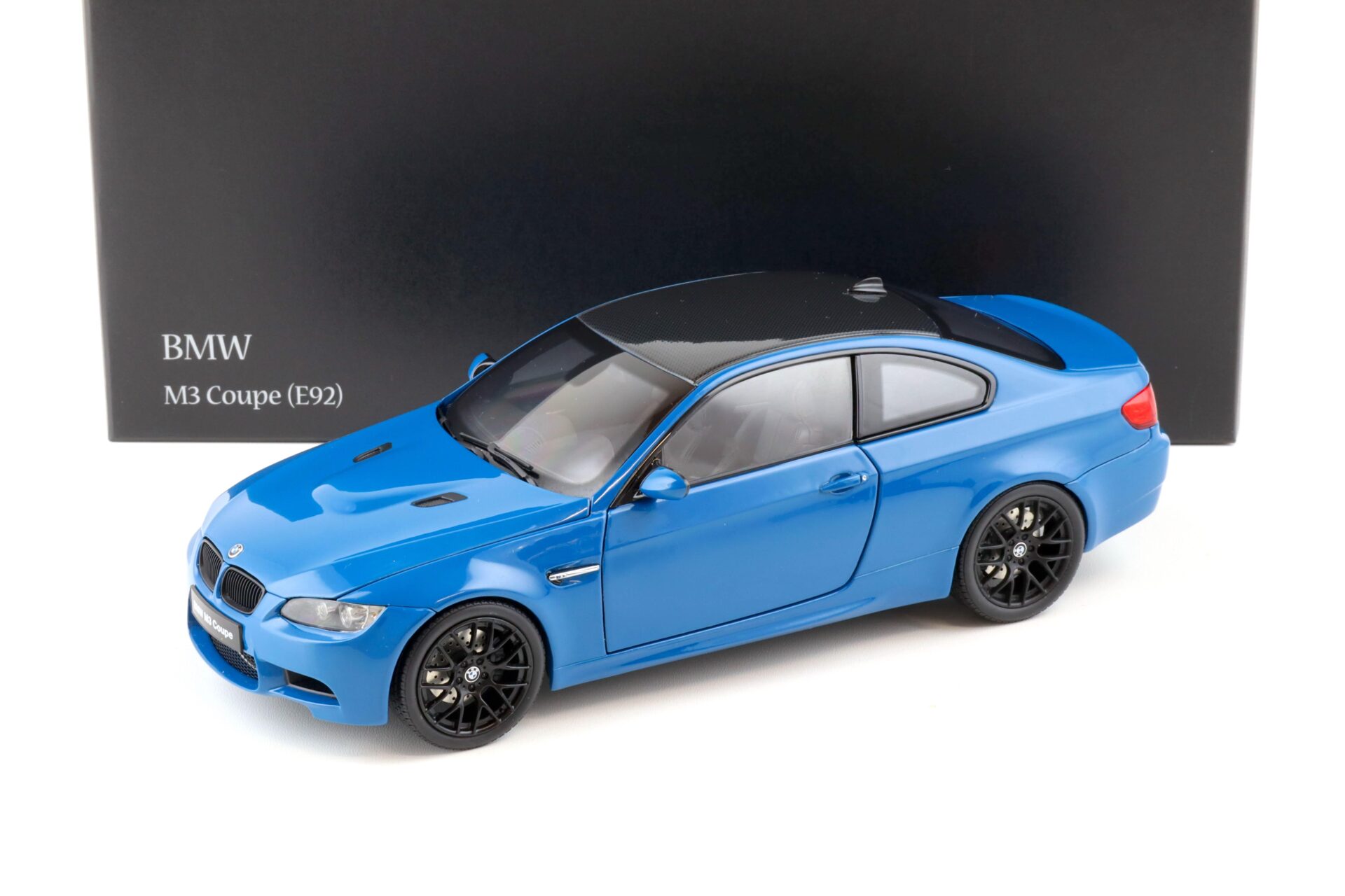 1:18 Kyosho BMW M3 (E92) Coupe Laguna Seca blue 08734LBL