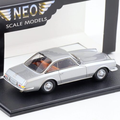 1:43 NEO Mercedes 230SL Pininfarina Coupe silver