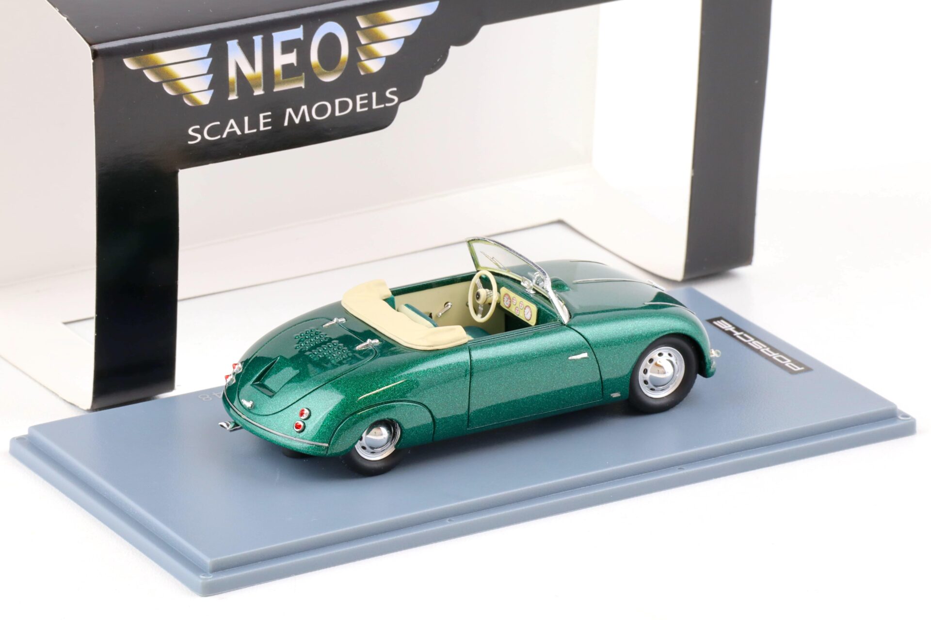 1:43 NEO Porsche Waibel Special Sport Cabriolet 1948 green metallic