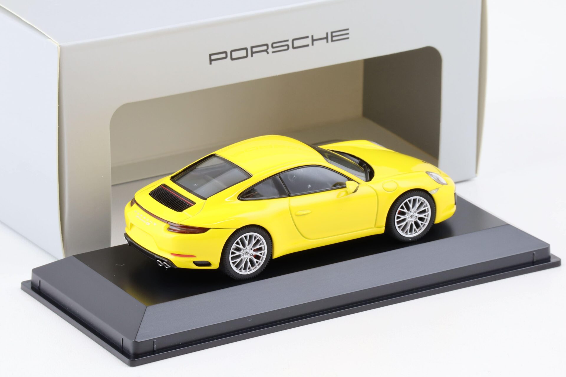 1:43 Herpa Porsche 911 (991.II) Carrera 4S Coupe yellow WAP DEALER