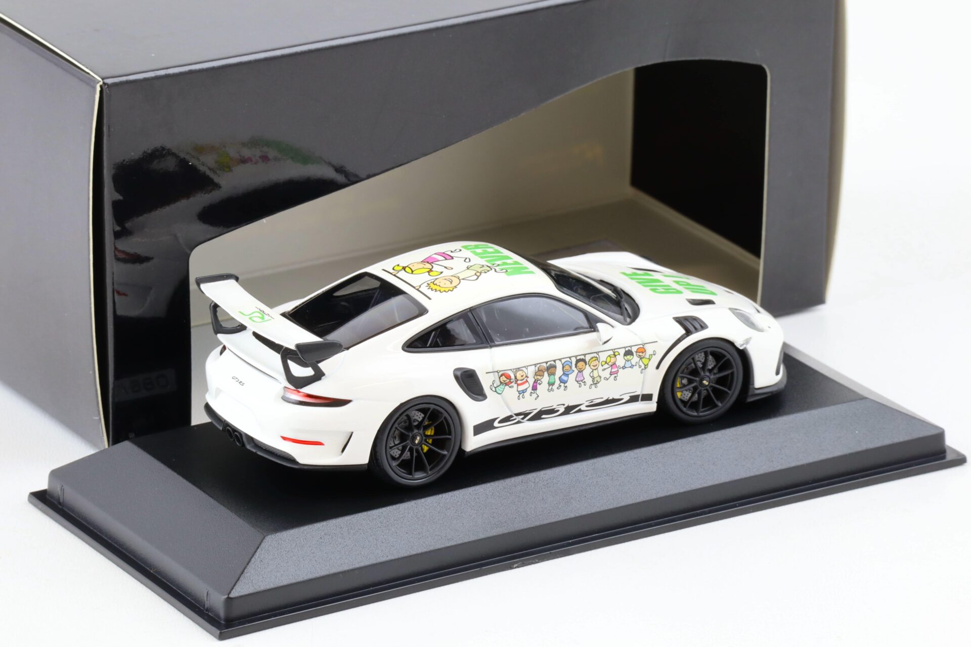 1:43 Minichamps Porsche 911 (991.II) GT3 RS 2018 Never give up! - Limited 100 pcs.
