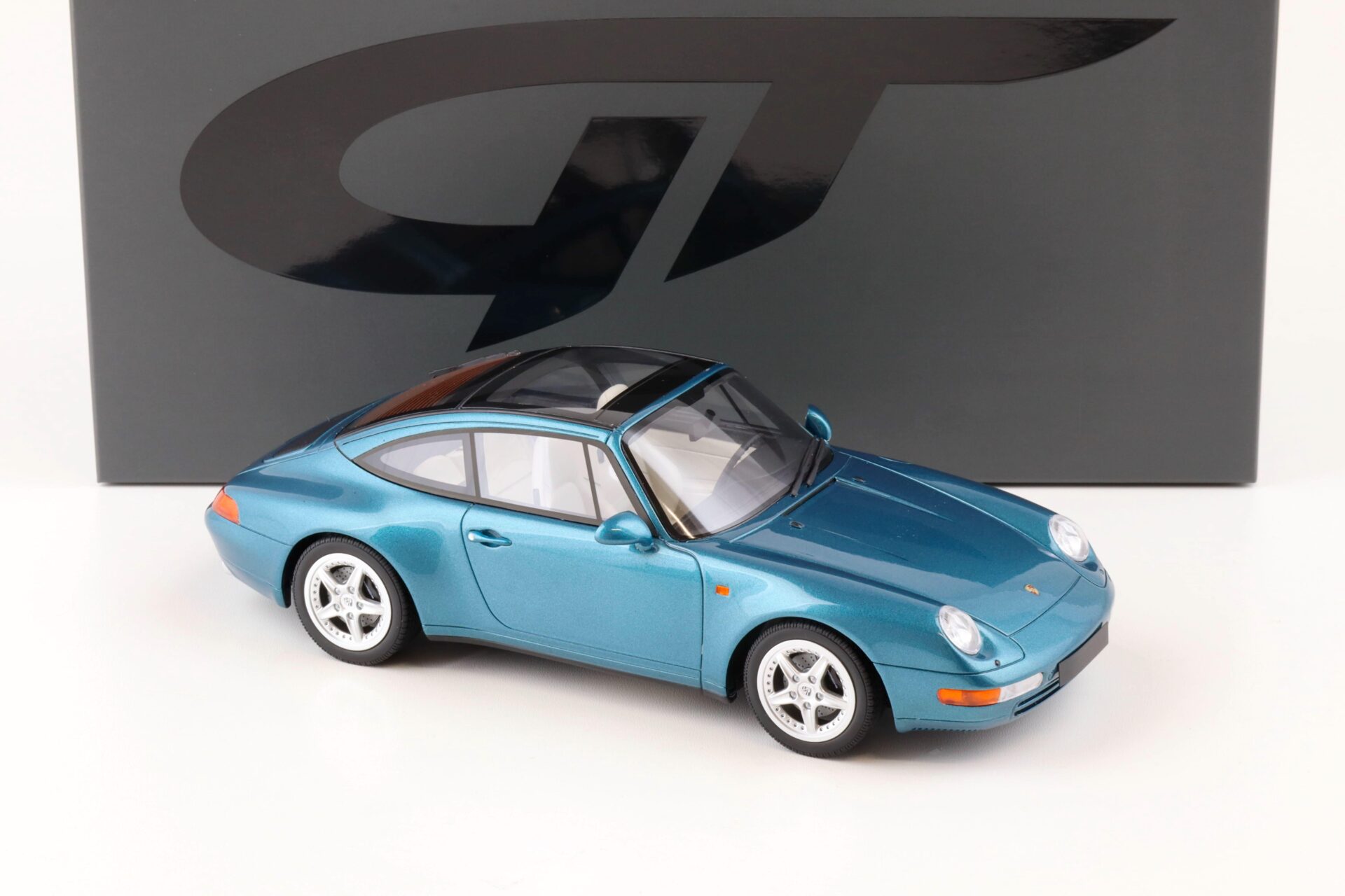1:18 GT Spirit GT350 Porsche 911 (993) Targa turquoise blue metallic 1995