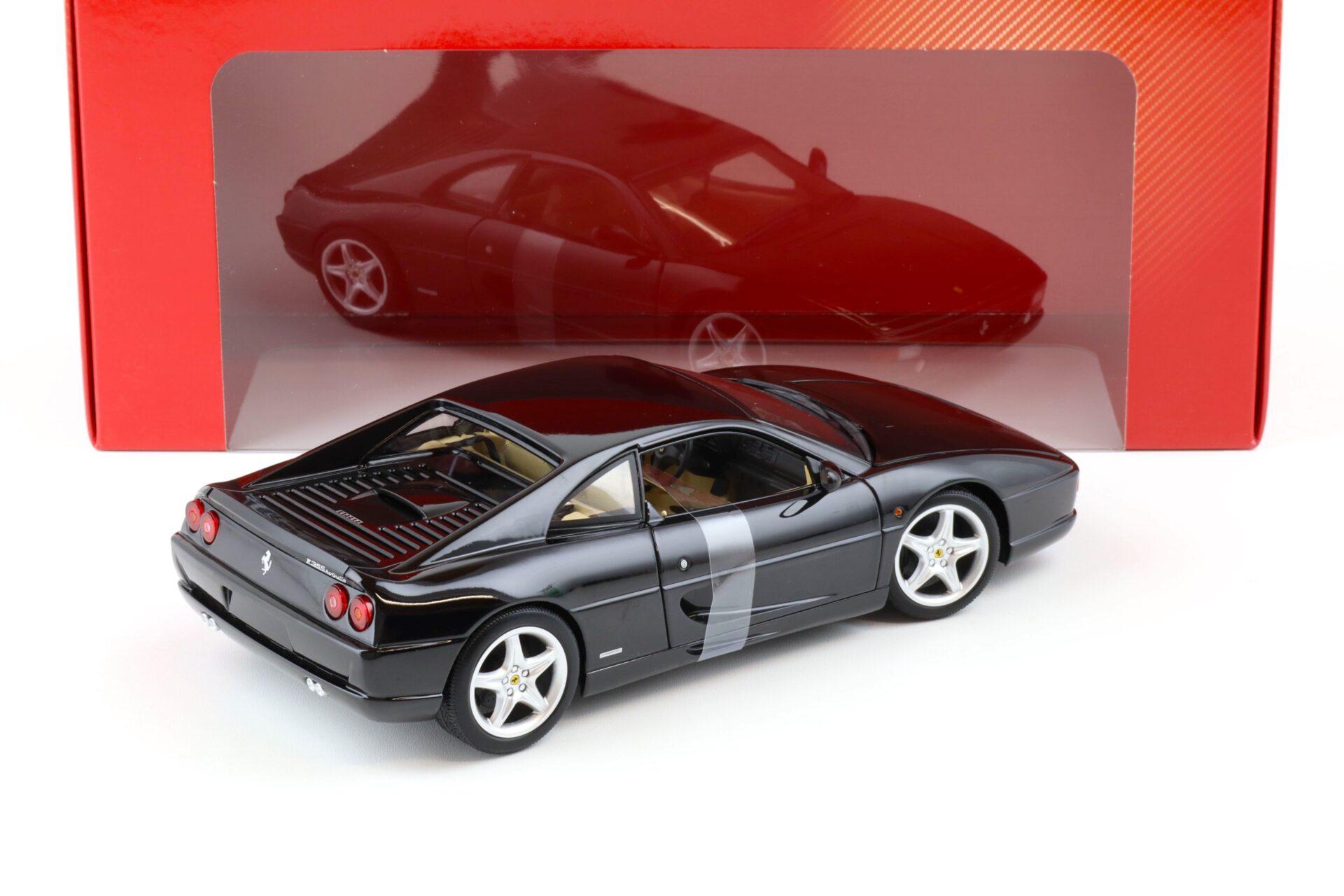 1:18 Hot Wheels Ferrari F355 Berlinetta Coupe black BLY58