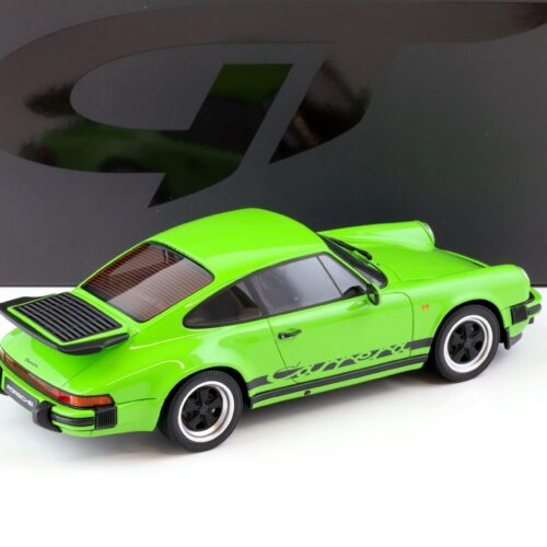 1:18 GT Spirit GT740 Porsche 911 Carrera 3.2 Coupe 1984 Lime green