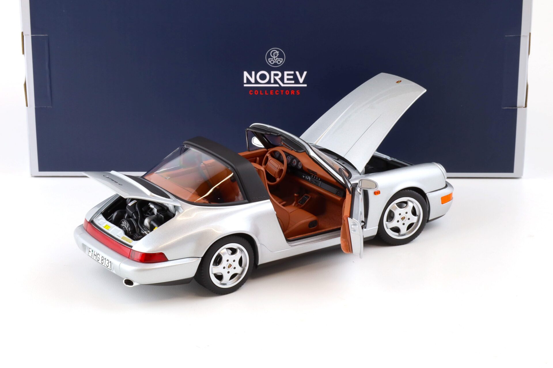 1:18 Norev Porsche 911 (964) Carrera 4 Targa 1990 silver metallic 187342
