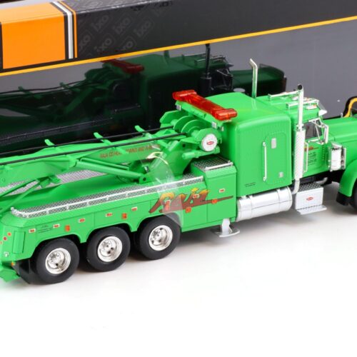 1:43 IXO 1970 Peterbilt 359 Wrecker Truck Abschlepper Tow Truck green