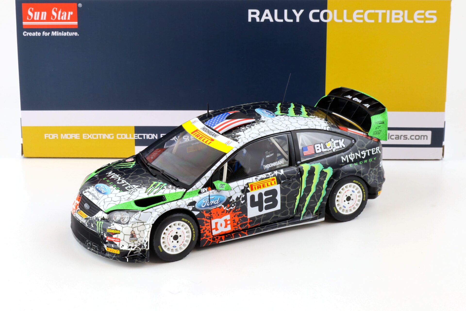 ID 81670 orig.jpg 1:18 Sun Star 2012 Ford Focus RS WRC Ken Block #43 St.Petersburg Russia