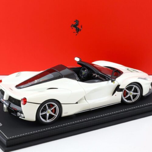 1:18 BBR Ferrari LaFerrari Aperta metallic Italian white with display - Limited 48 pcs.