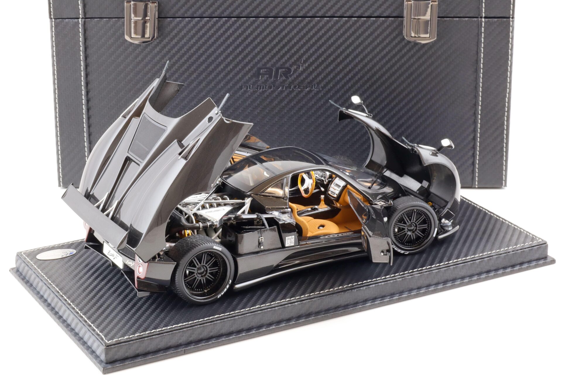 1:18 BBR Almost Real Pagani Zonda F Carbon Fiber with suitcase - Limited 100 pcs.