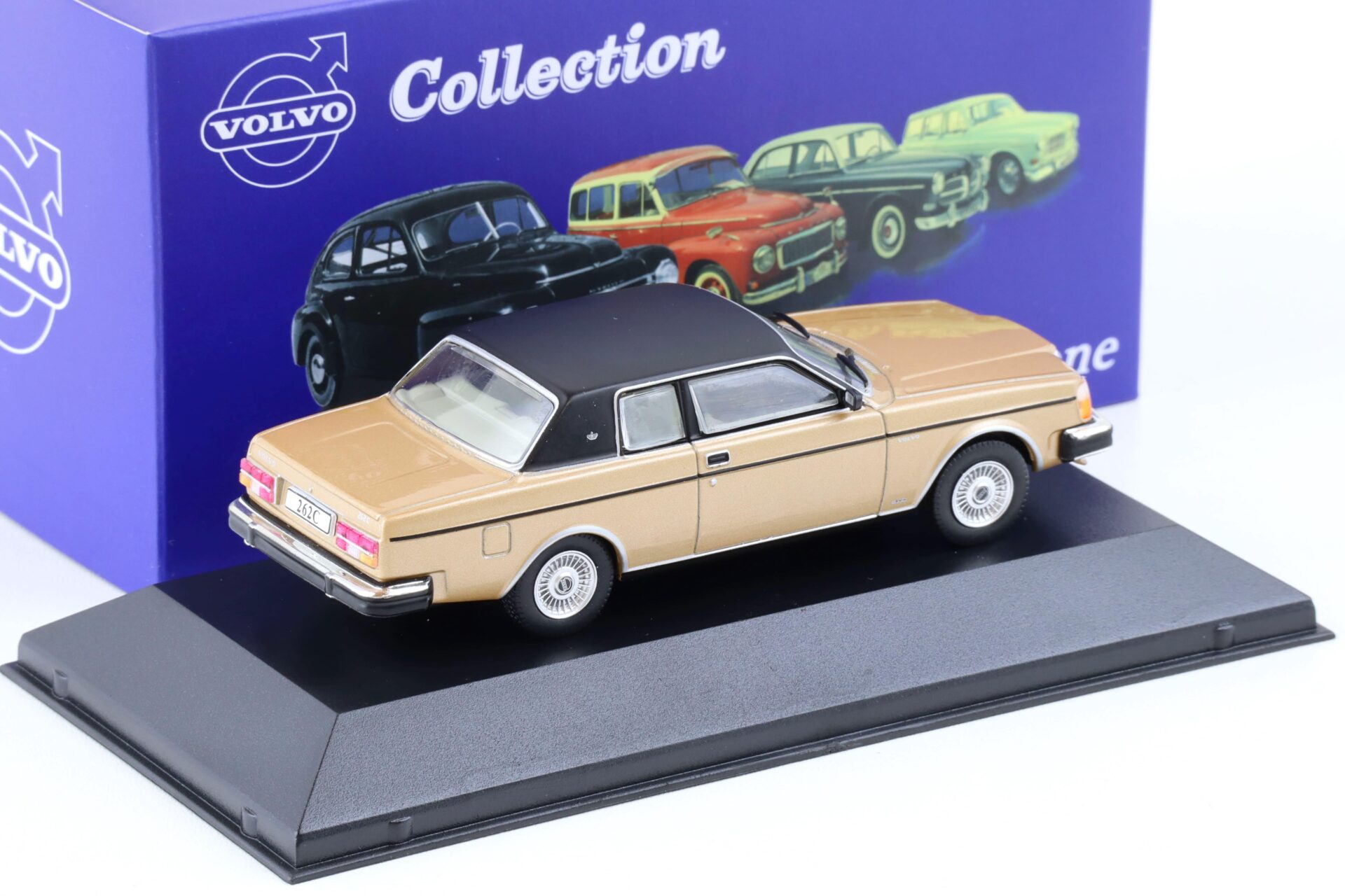 1:43 Atlas IXO Volvo Collection 1982 Volvo 262C Bertone gold metallic