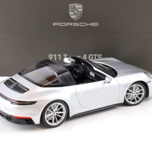 1:18 Minichamps Porsche 911 (992) Targa 4 GTS GT-silver metallic WAP DEALER