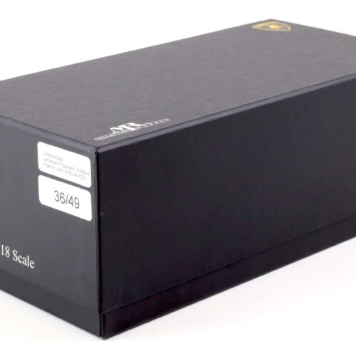 1:18 MR Collection Lamborghini Countach LPI 800-4 Argento Luna - Limited 49 pcs.