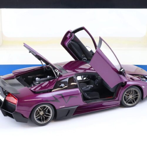 1:18 AUTOart Lamborghini Murcielago LP670-4 SV viola ophelia/ purple