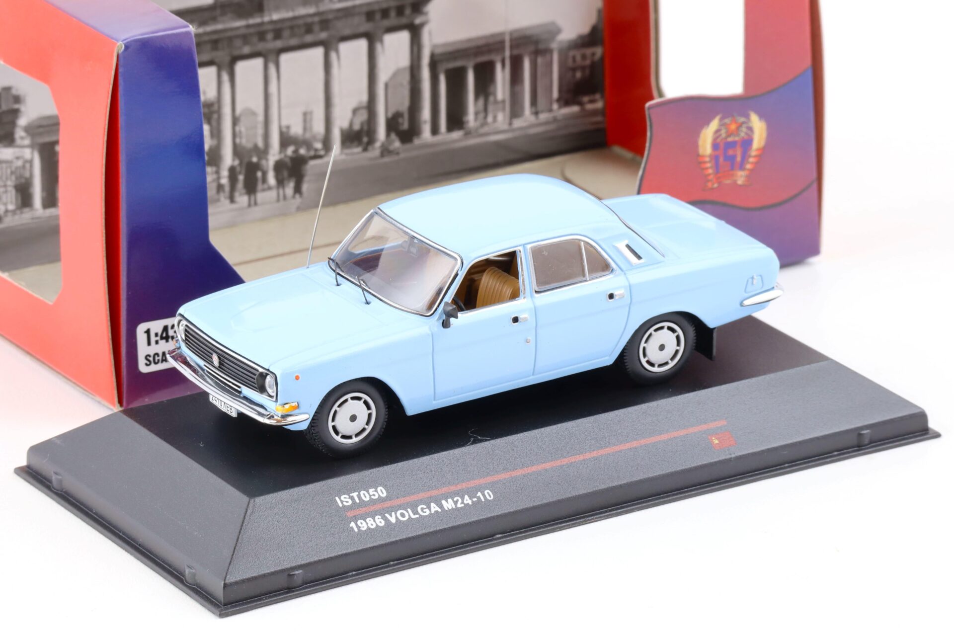 1:43 IST Models Volga M24-10 Limousine 1986 blue