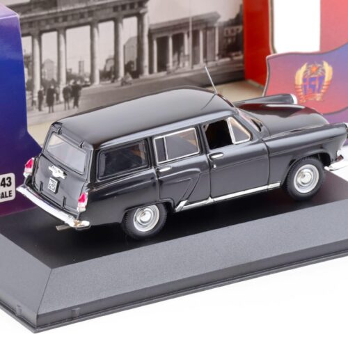 1:43 IST Models GAZ Volga M22 black 1964