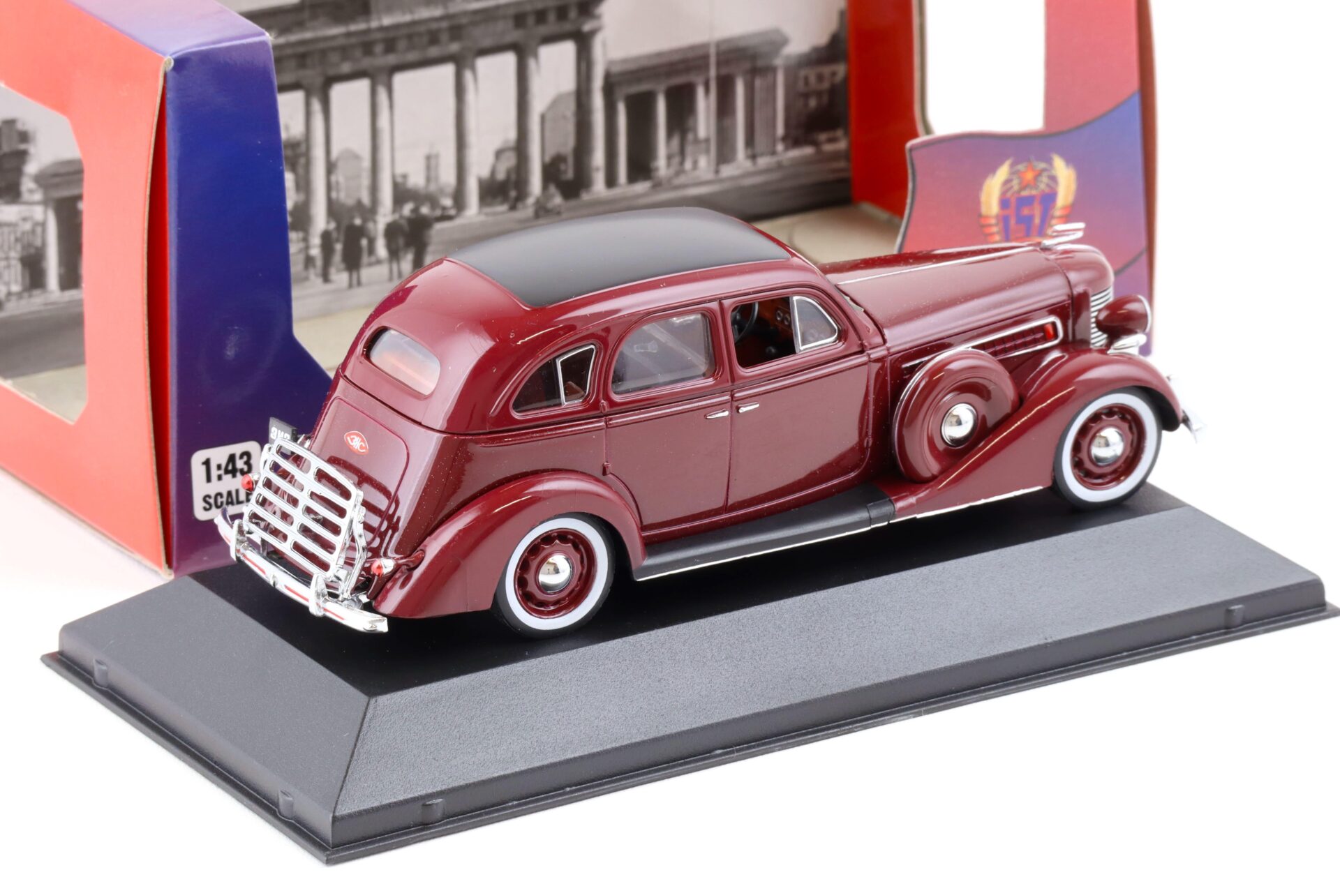 1:43 IST Models ZIS 101A Limousine 1936 dark red